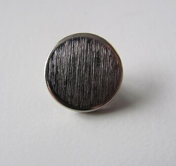 Zilverkleurige knoop 1,4 cm