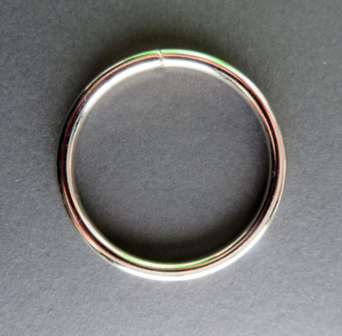 Ring 50 mm doorgang 40 mm verchroomd geschikt voor 4 cm breed band