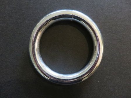 Ring buitenmaat 84 mm binnenmaat 60  mm draaddikte 12 mm