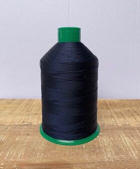 Industrienaaigaren donkerblauw  dikte 20