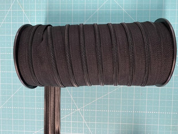 Rol zwarte rits 50 meter WATERDICHT 6mm